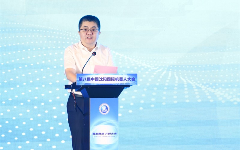 5.kaiyun开云官方网站公司技术执行总监杜振军主持主题论坛环节(2)_副本.jpg