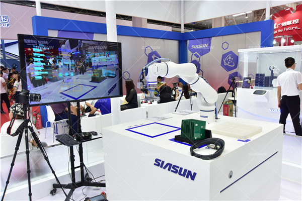 1534411643219061.jpg 7轴ARPCB搬运.jpg