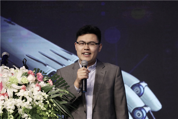 1525999217123831.jpg kaiyun开云官方网站公司副总裁、工业机器人BG总裁王金涛.jpg