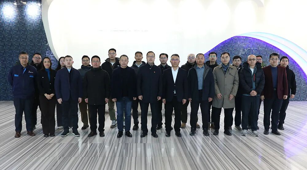 大连理工大学代表团莅临kaiyun开云官方网站公司参观调研